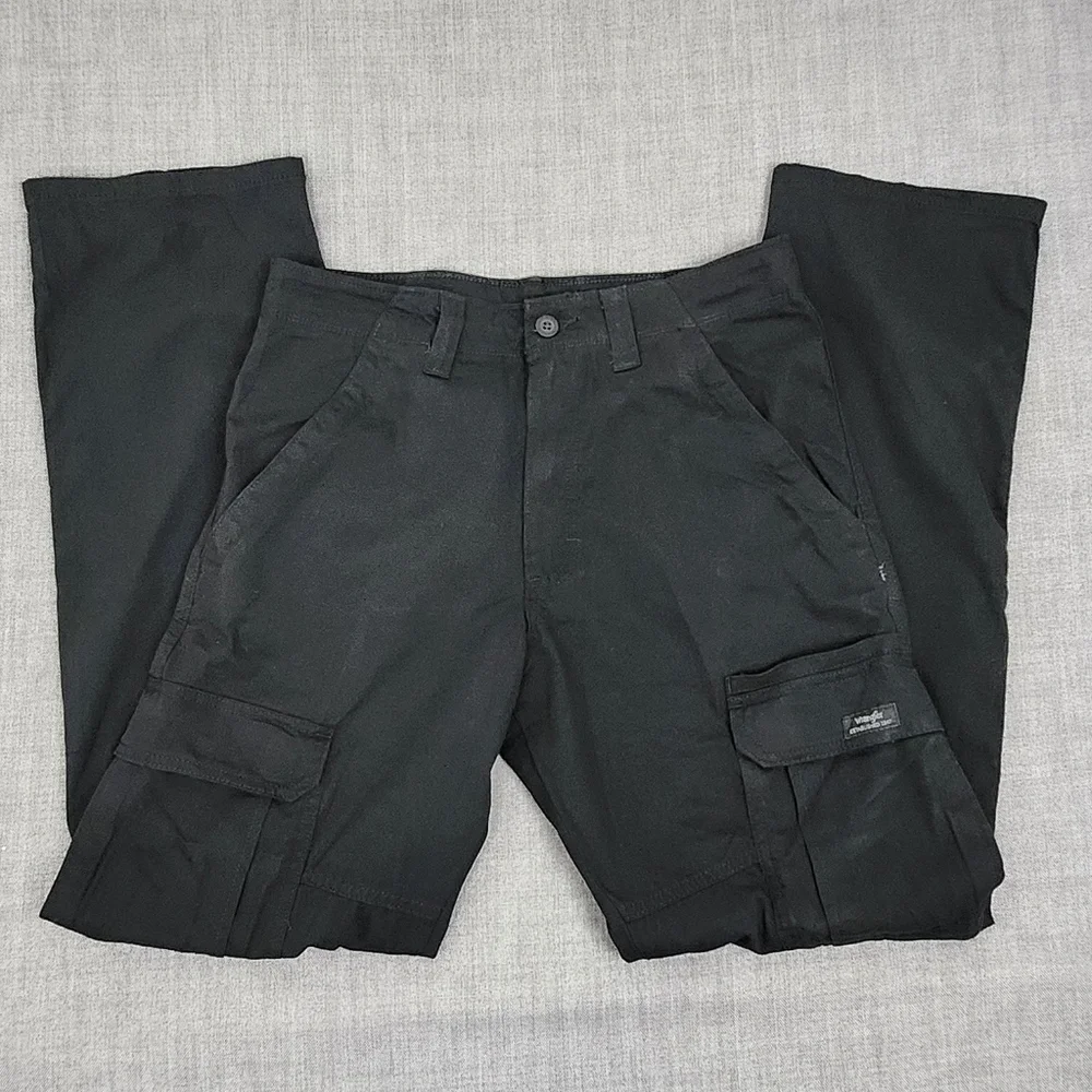 Wrangler Five Star Premium Relaxed Fit Cargo Flex Comfort Pants. 30×32 - Picture 2 of 6